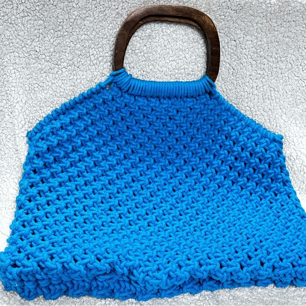 Urban outfitters wood handle turquoise heavy cotton macrame tote bag / purse